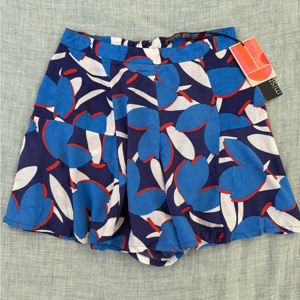 Mister Zimi Vibrant Blue and White Patterned Shorts, size 6